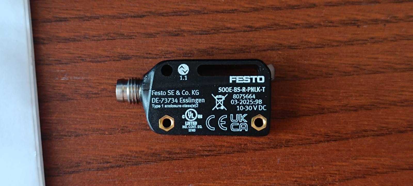 Czujnik optyczny odbiciowy SOOE-BS-R-PNLK-T - Festo   NOWY