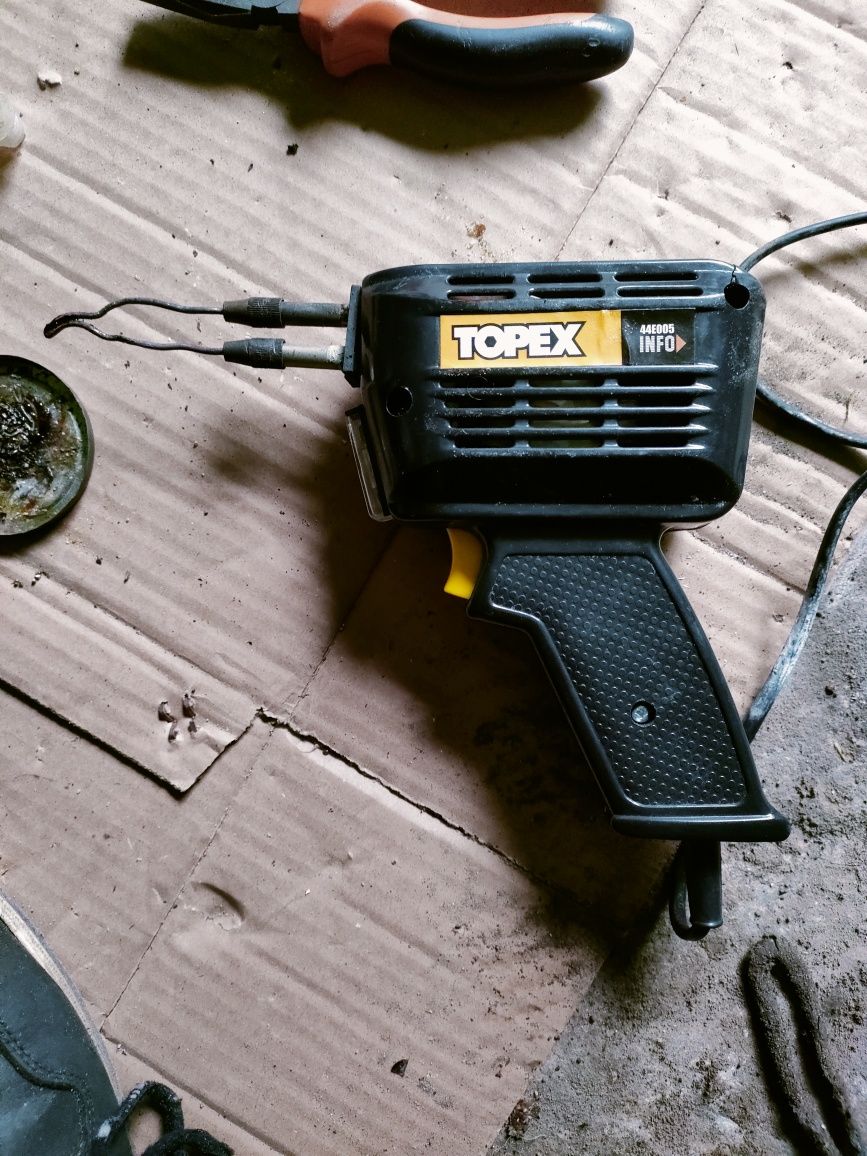 Паяльник TOPEX 44E005