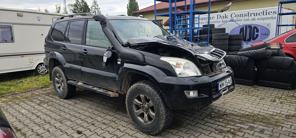 Toyota land cruiser lc 120 uszkodzony, faktura vat