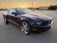 Ford Mustang Full wersja Premium, Navi, Alu 22 cale, Pedantycznie Zadbany !!!
