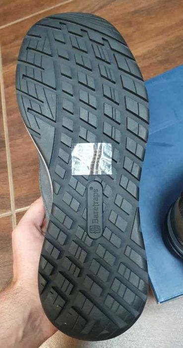 Черевики Baretraps Napier оригінал 41