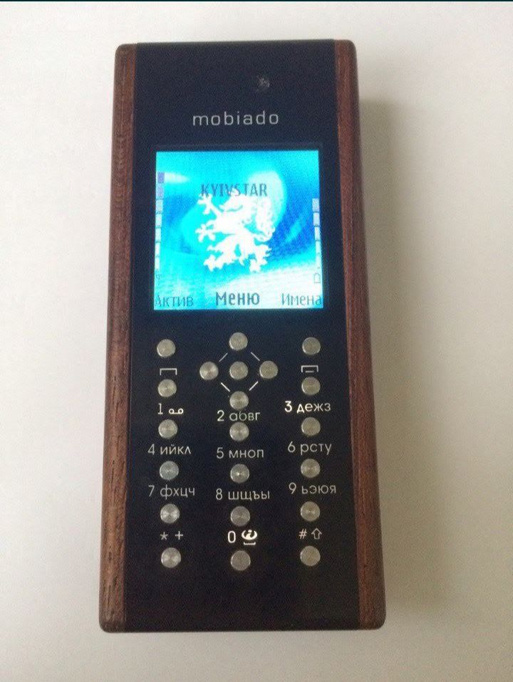 Mobiado Professional Executive Model полный комплект