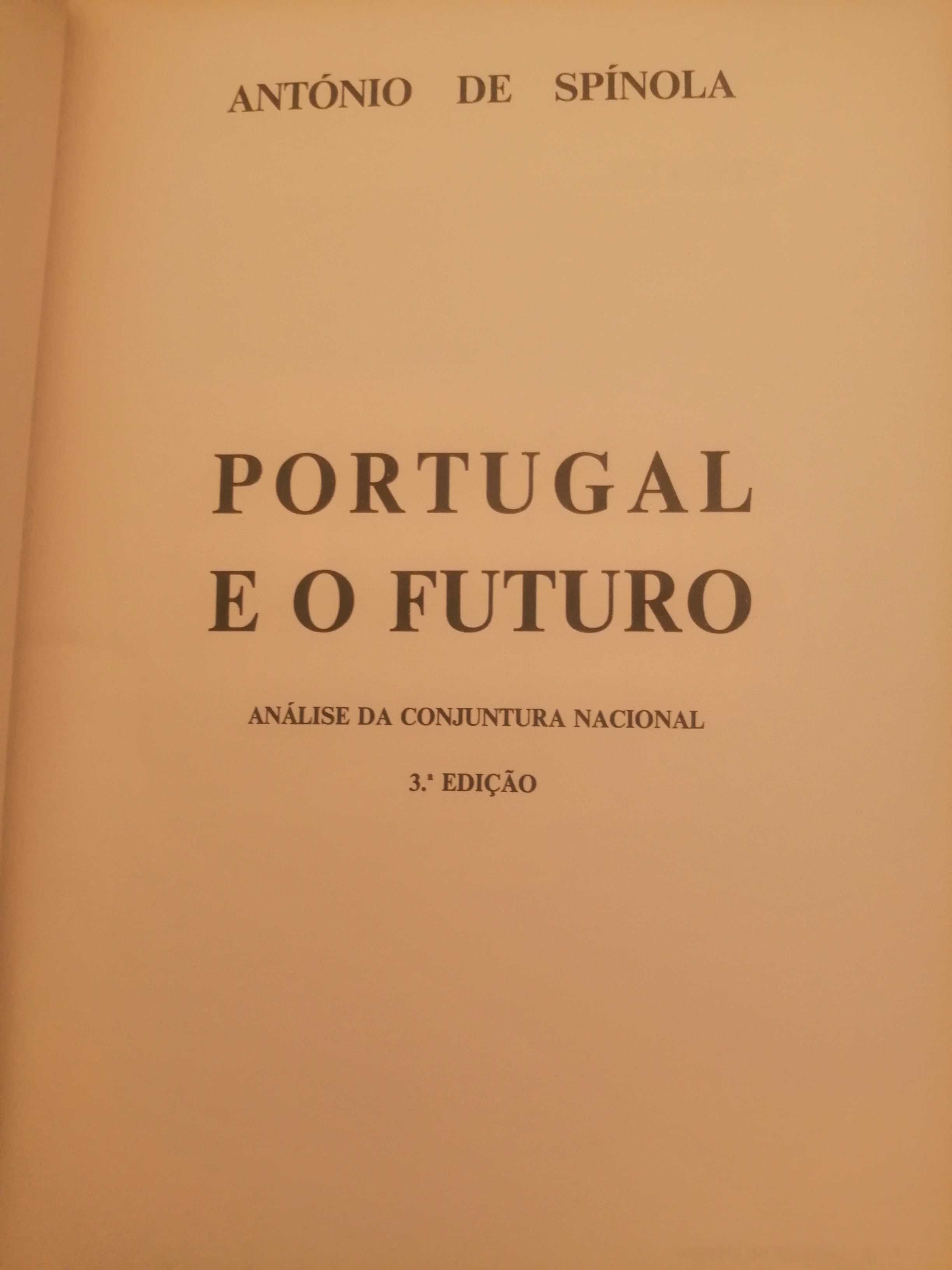 2 livros, os sistemas económicos e Portugal e o futuro