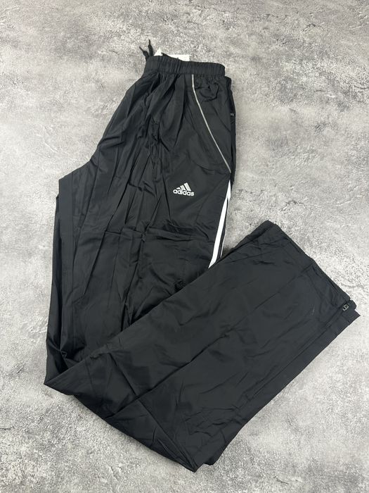 Спортивные штаны adidas sk8 y2k opium