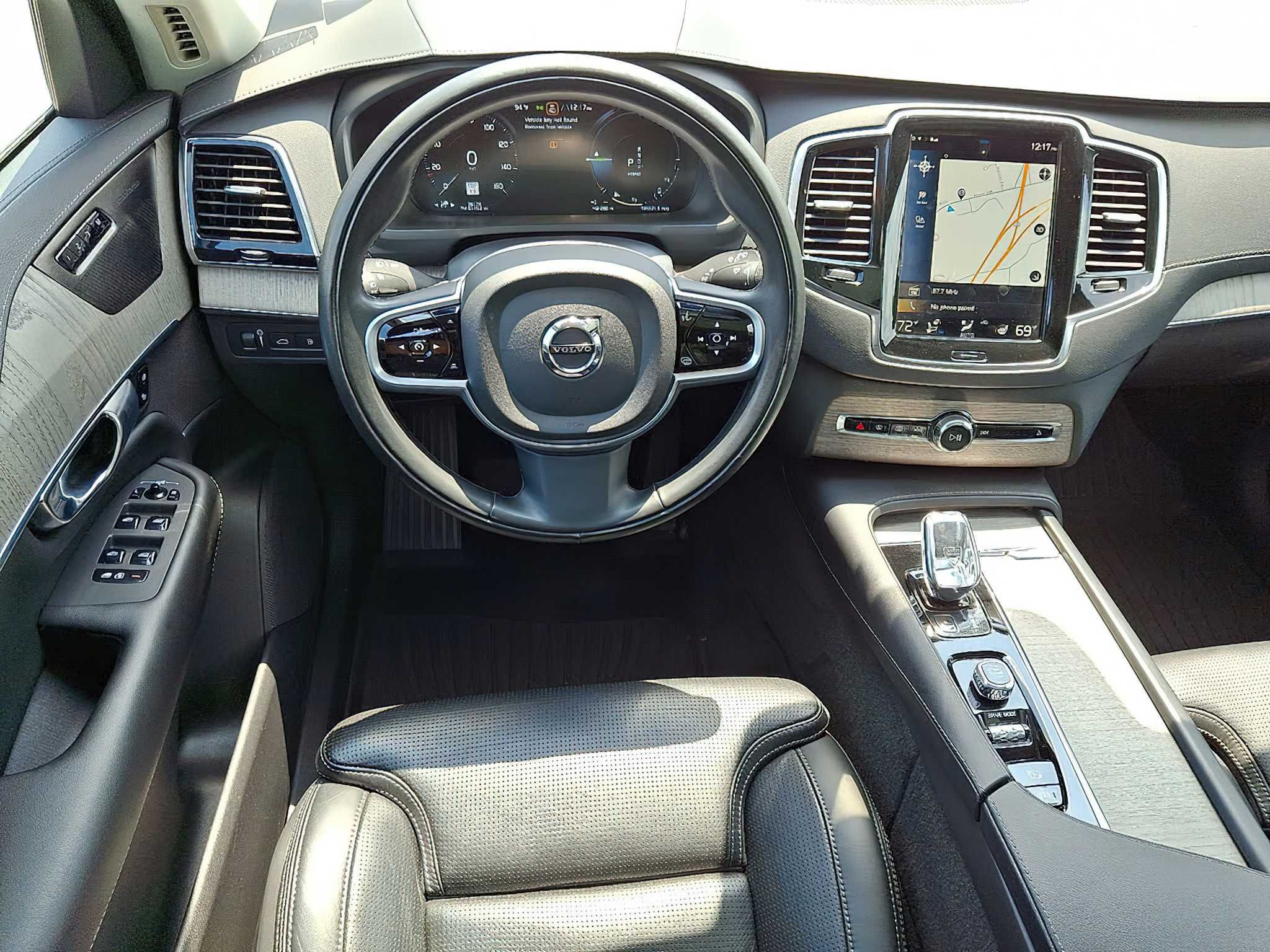 Volvo Xc90 T8      2021