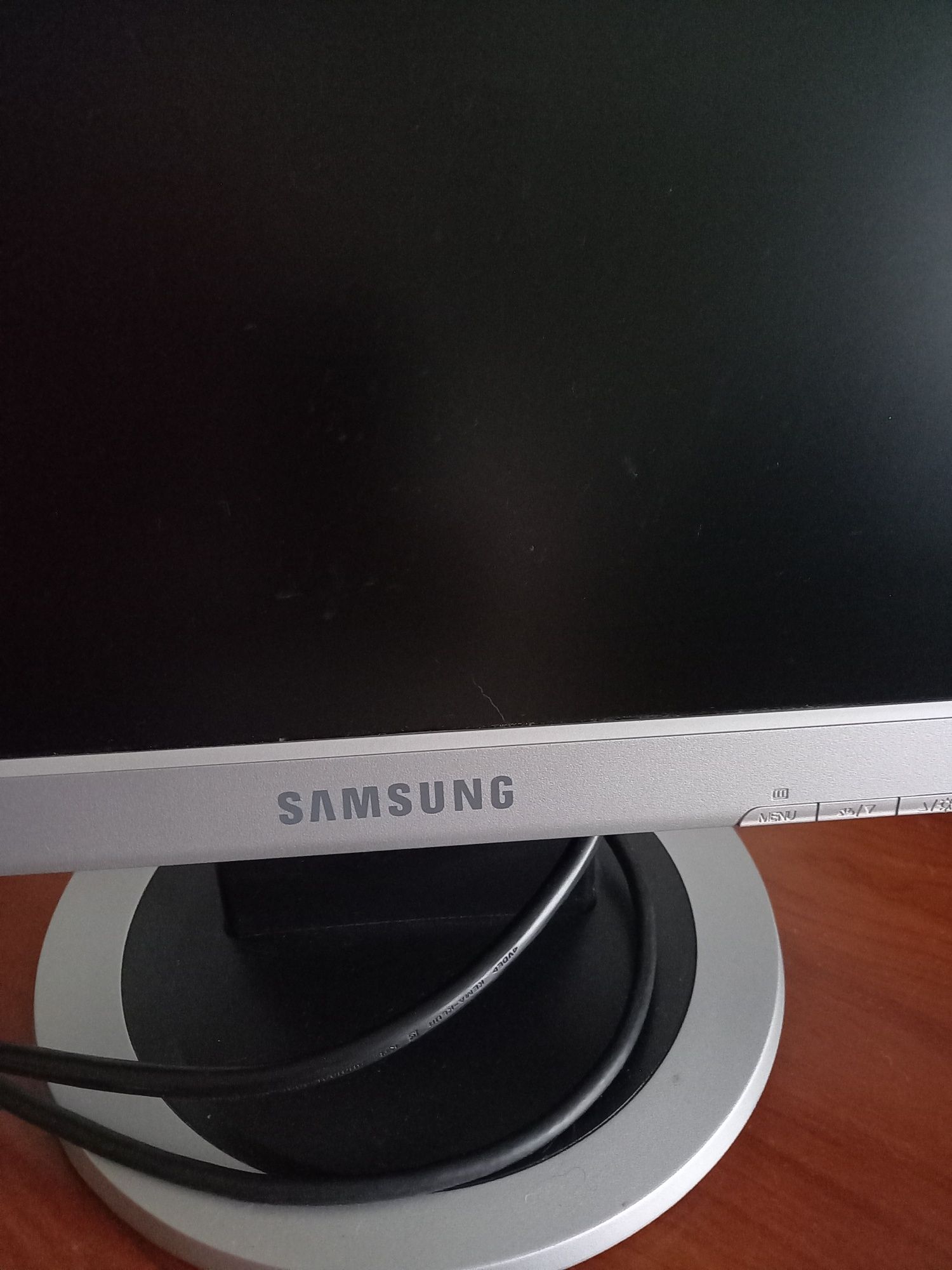 Monitor Samsung 920n 19 cali