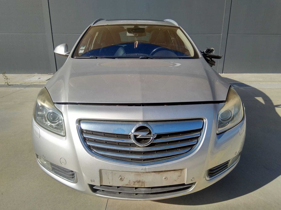 Opel Insignia 2.0 CDTi Sports Tourer 160cv - 2009 - Para Peças