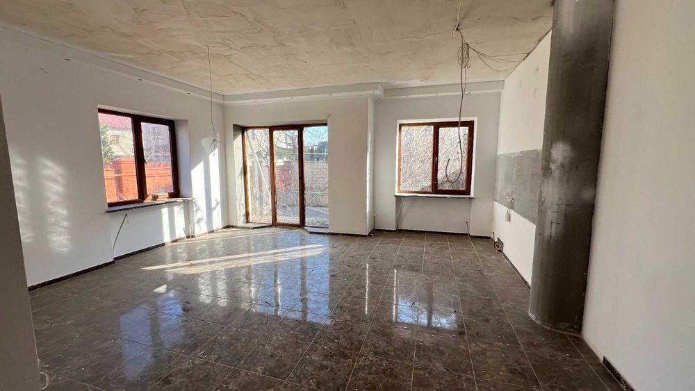 Продам дом в Совиньоне дуплекс