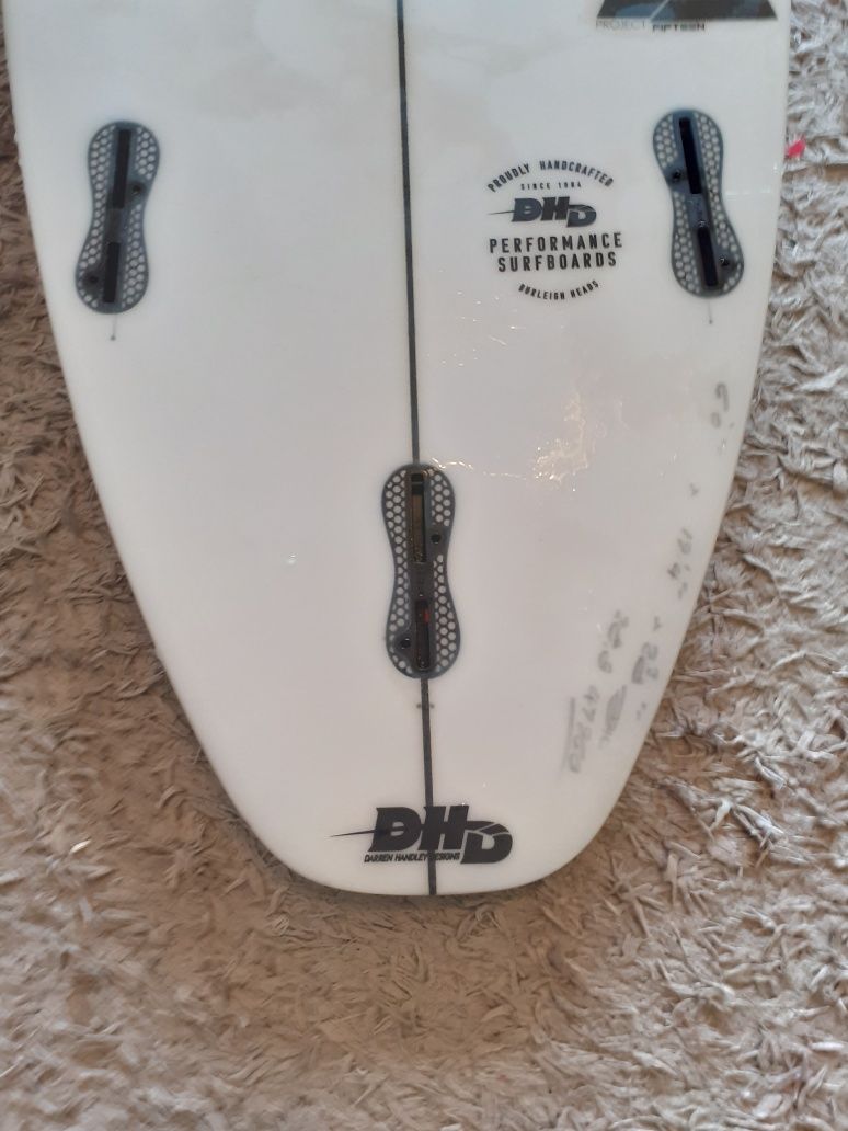 Prancha surf DHD P15 6'0 (semi nova)