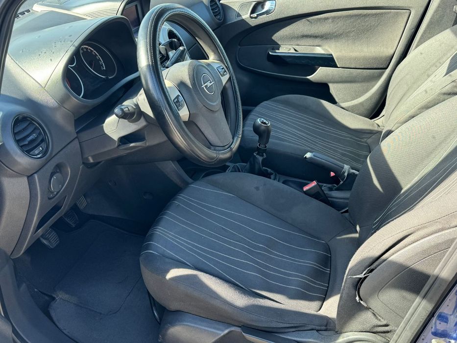 Opel corsa 1.3CDTI