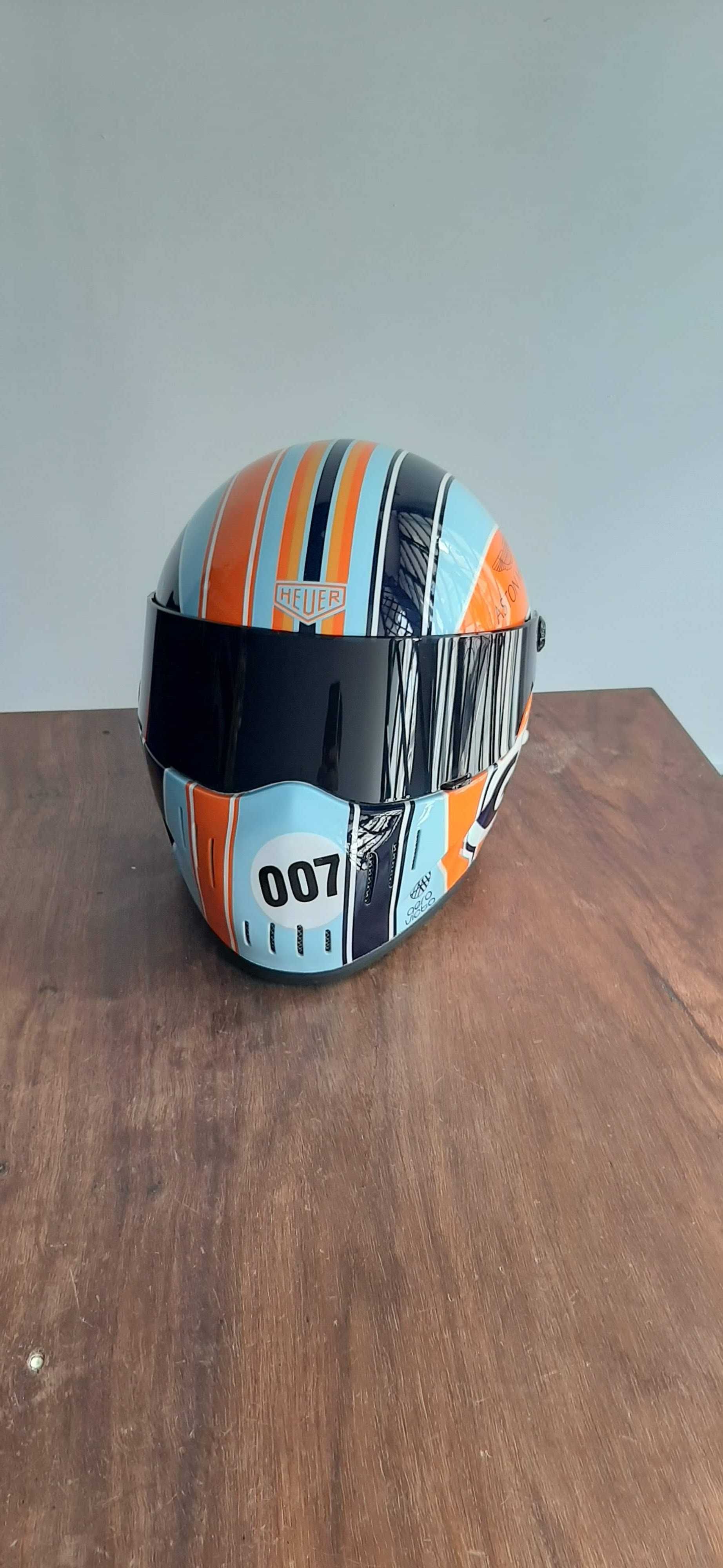 Capacete Bandit personalizado.