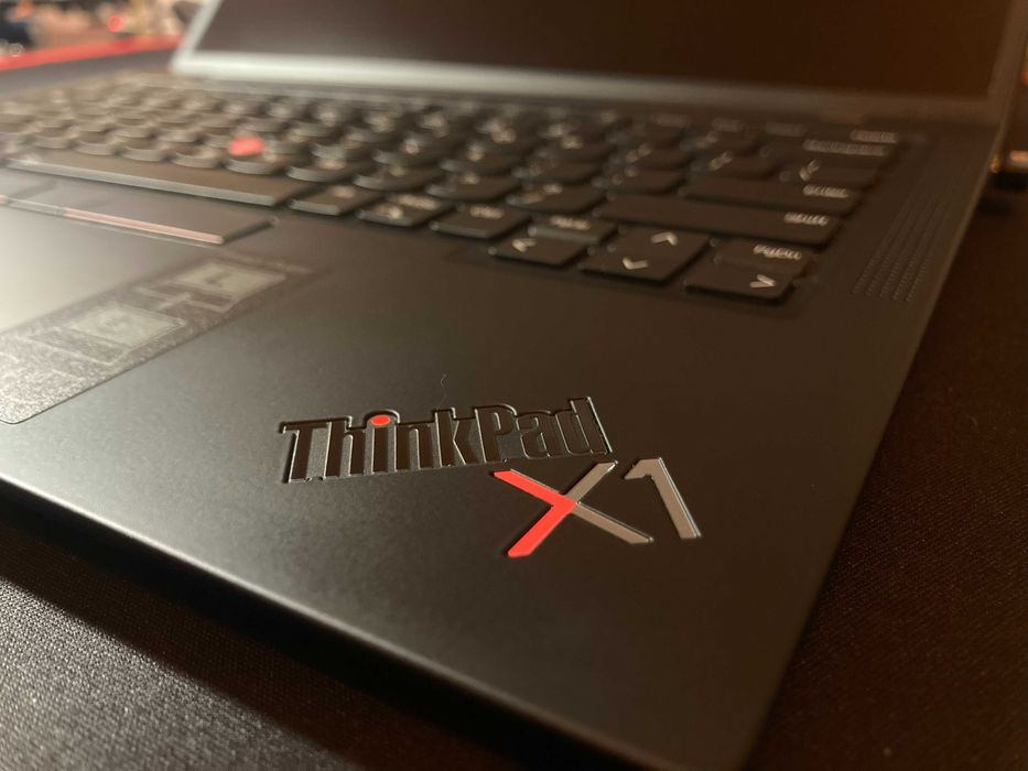 Lenovo ThinkPad X1 Carbon Gen 10/ 32Gb / 1Tb / i7-1270P /IPS FHD touch