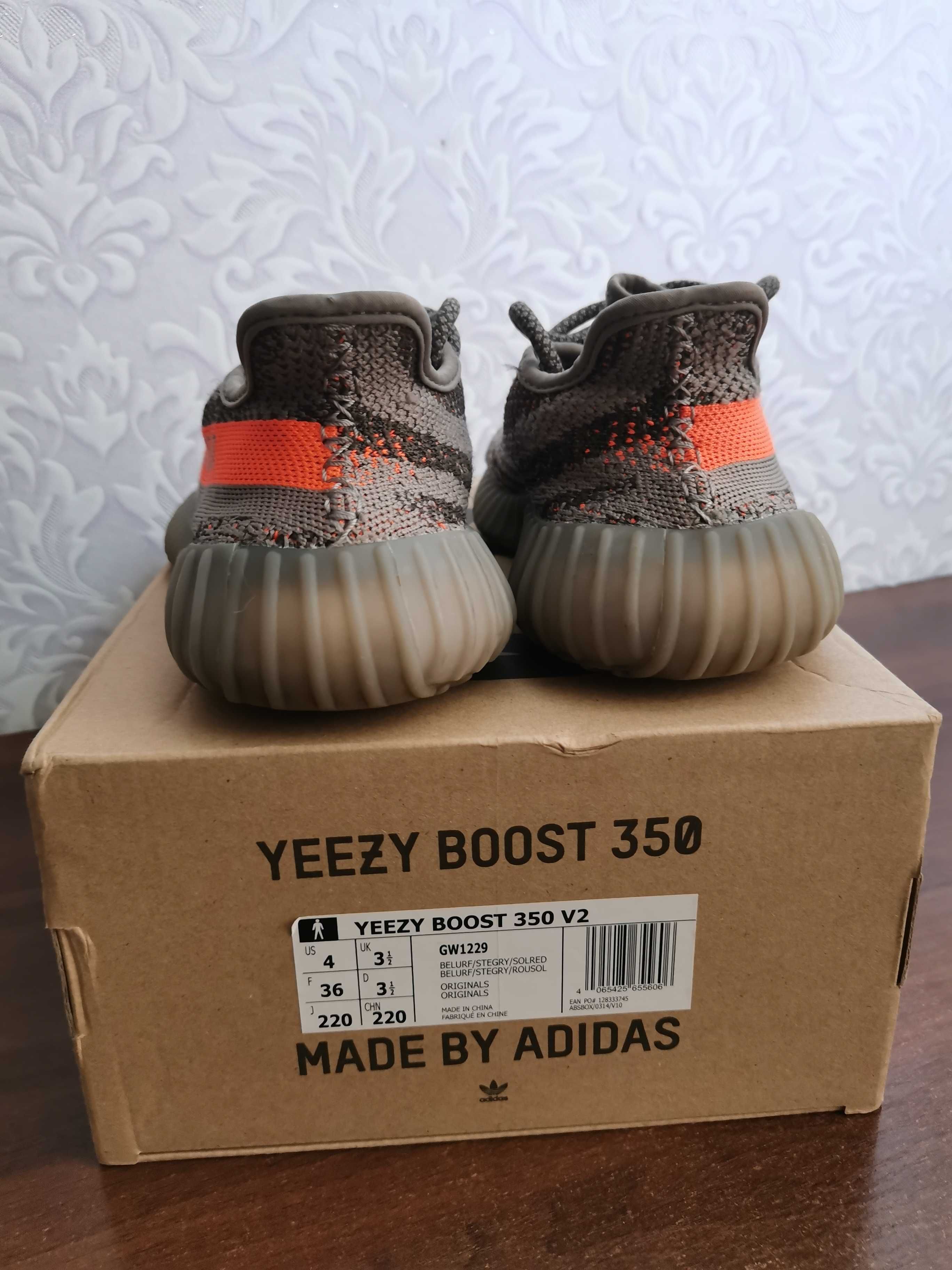 Кросівки Yeezy Boost 350 (36 S)