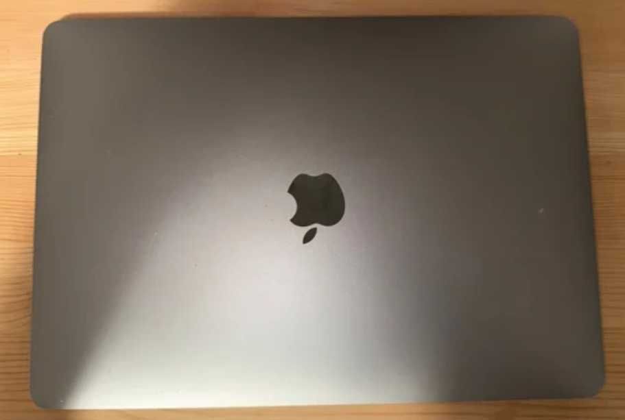 MacBook Pro 13” 2017