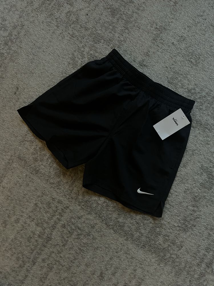 Czarne kąpielówki Nike (rozmiar S) – NOWE z metką!