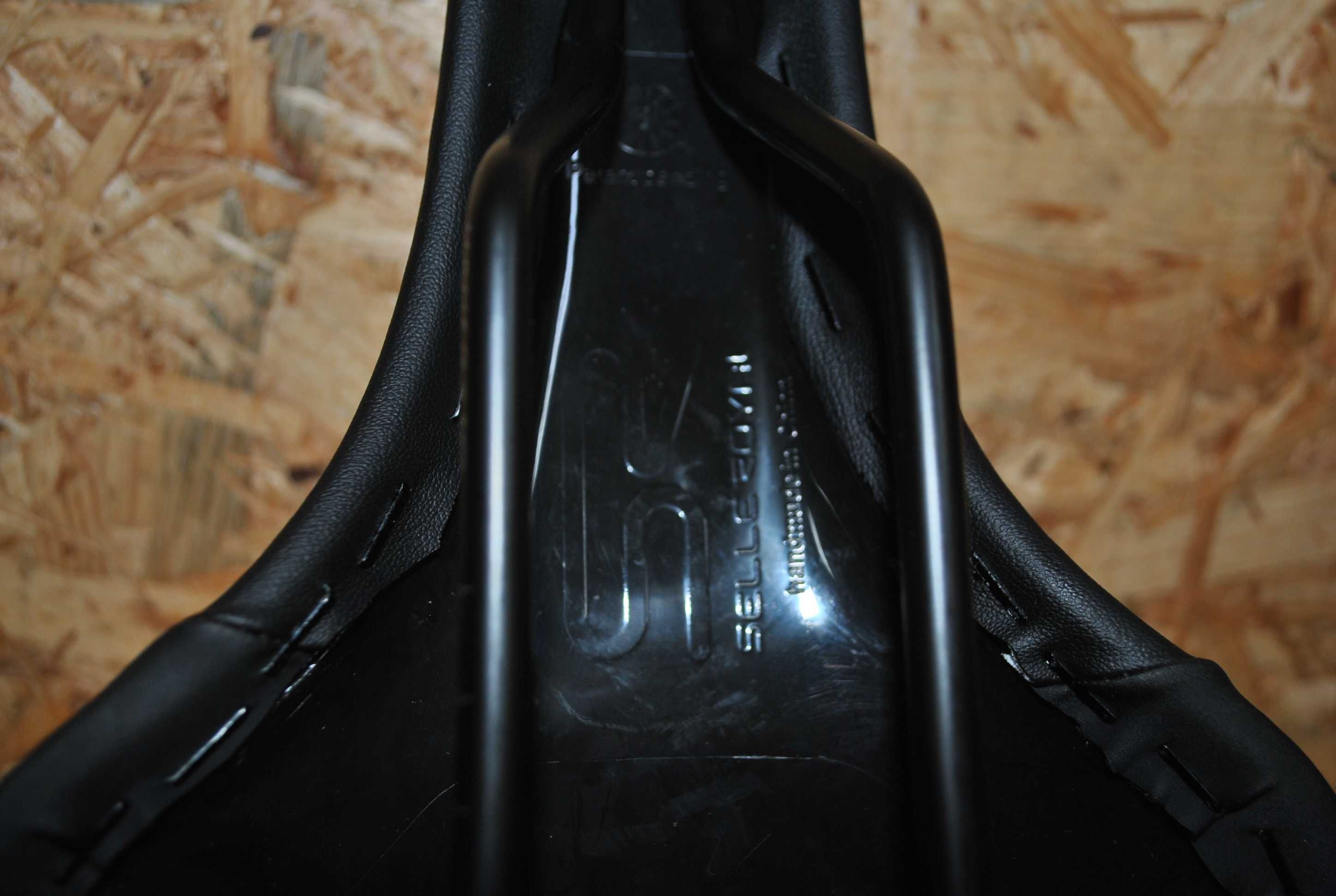 Nowe Siodełko Selle Royal Milo Plus 170 mm treking