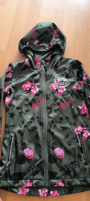 Kurtka jesienna wiatrówka rozm. 134-140