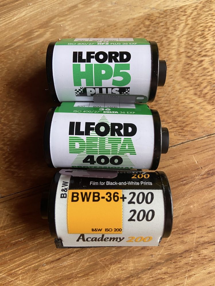 Nikon F75 + obiektyw + plecak + klisze – stan bdb, analog