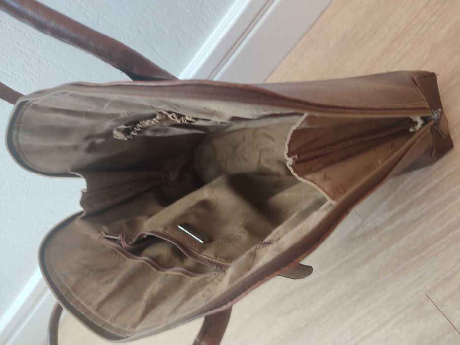 Жіноча шкіряна сумка PICARD