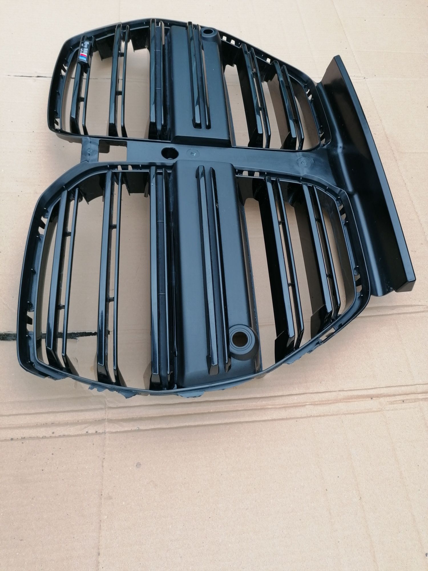 Bmw G80 G81 G82 G83 grill atrapa nerka przód
