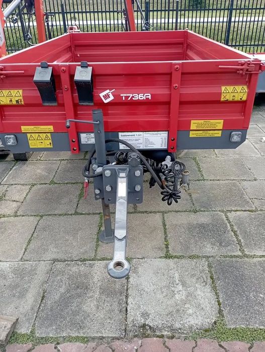 Metal-Fach T736A  Sprzedam przyczepę ciagnikową jednosoiową  o ładowności 1,6t