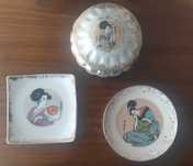Conjunto de Antigas Peças em Porcelana Japonesa