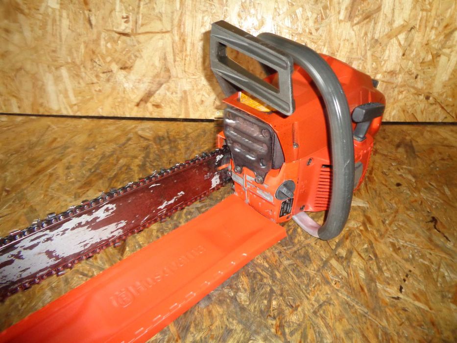 Piła pilarka spalinowa motorowa Husqvarna 242 XPG !!!