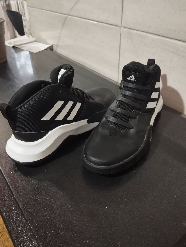 Adidas оригінальні