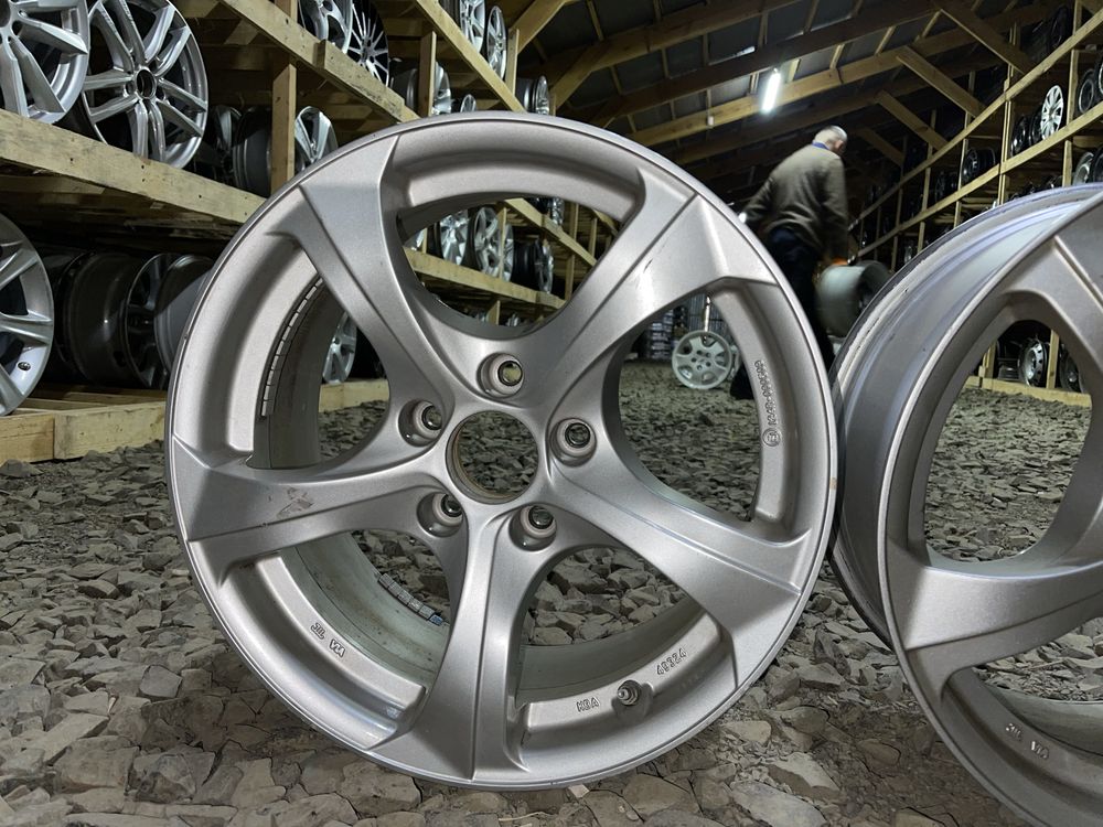 Легкосплавні диски BMW F10 5/120 R17 8J ET30 супер  стан