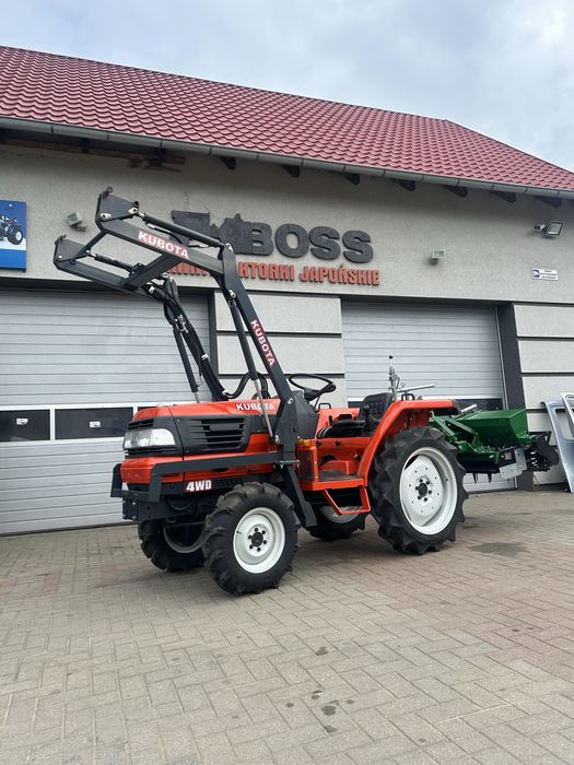 Mini - traktorek japoński Kubota GL201 z ładowaczem i broną aktywną