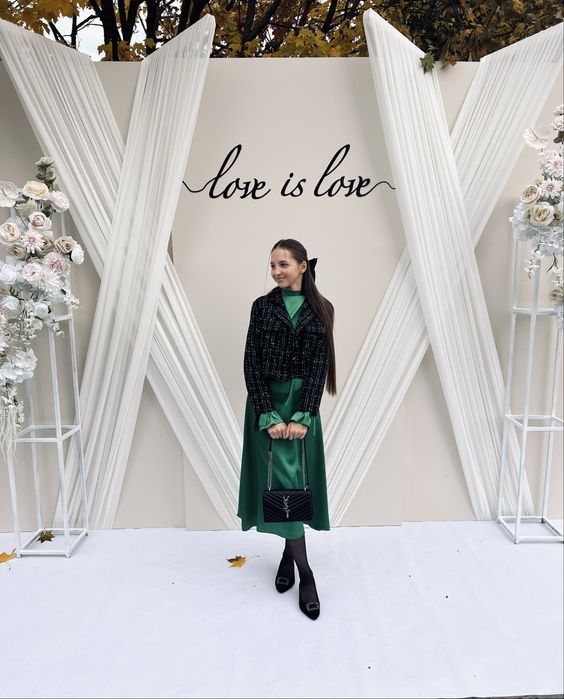 Сукня платье атлас