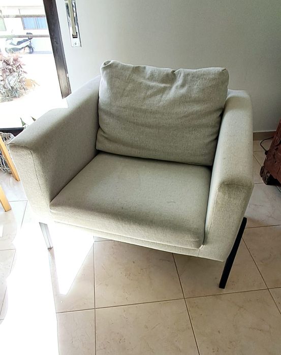 Poltrona cinza da Ikea