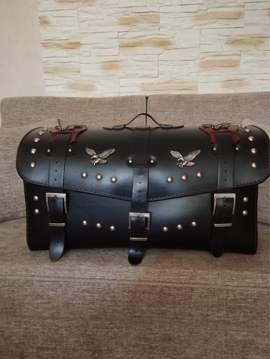 Kufer skórzany na motocykl