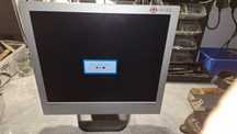 Monitor Samsung z głośnikami