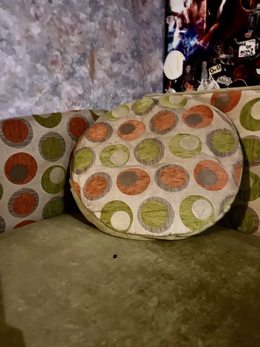 Дитяче ліжко-диван Б/В. Розкладний диван, з відсіком для збереження.