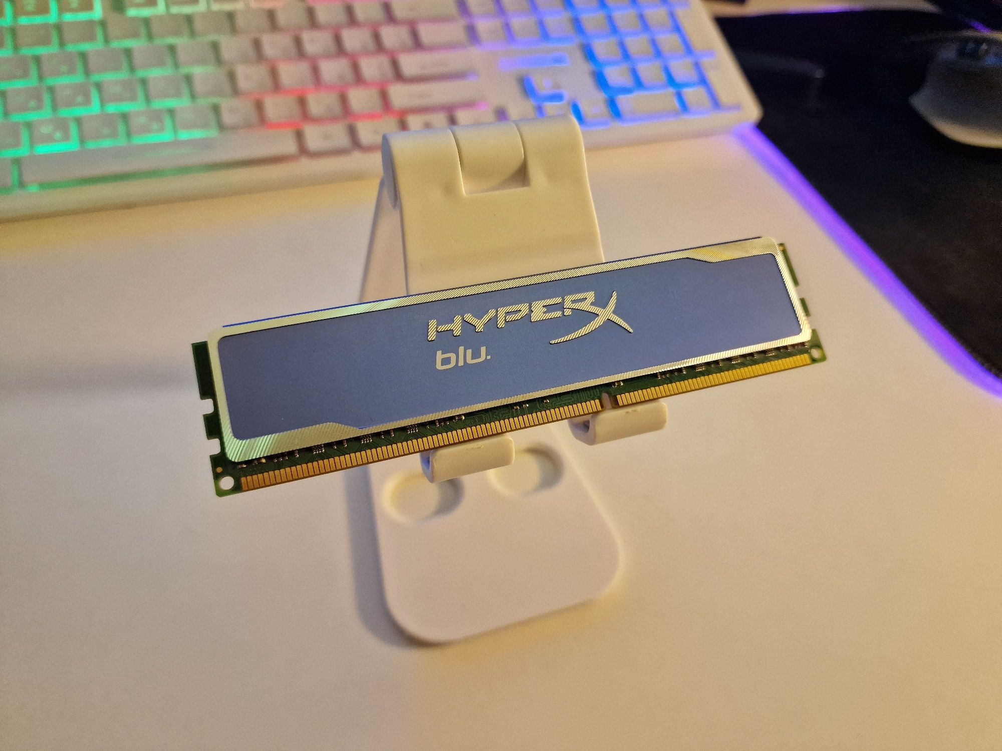 Оперативная память от Kingston HYPERX blue 1333Mhz DDR 3