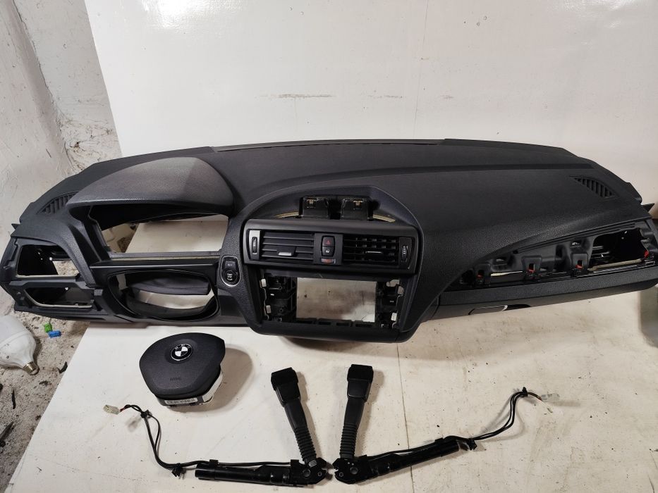 BMW 1 F20 F21 Deska Konsola Airbag Napinacze Komplet Oryginał WLKP