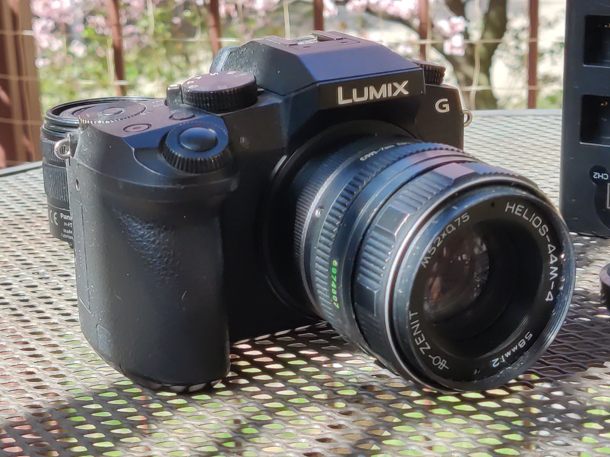 Aparat Panasonic Lumix G7 + Panasonic 14-42 + Helios 44m-4 + Akcesoria