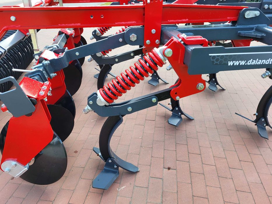 Agregat bezorkowy | Bezorkowiec 3m | Warrior 300 S od DA Landtechnik |