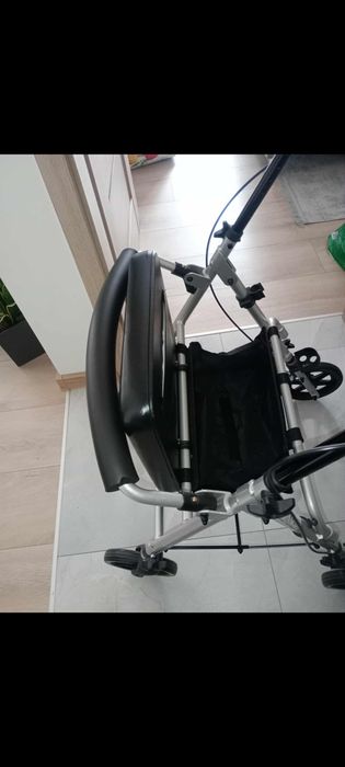 Balkonik na kółkach