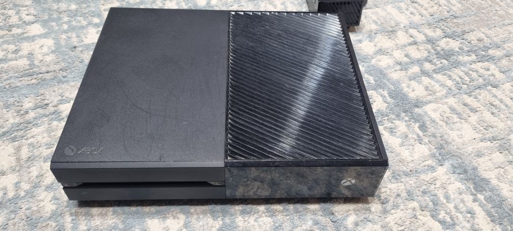 Xbox one fat 500 GB kinect gry