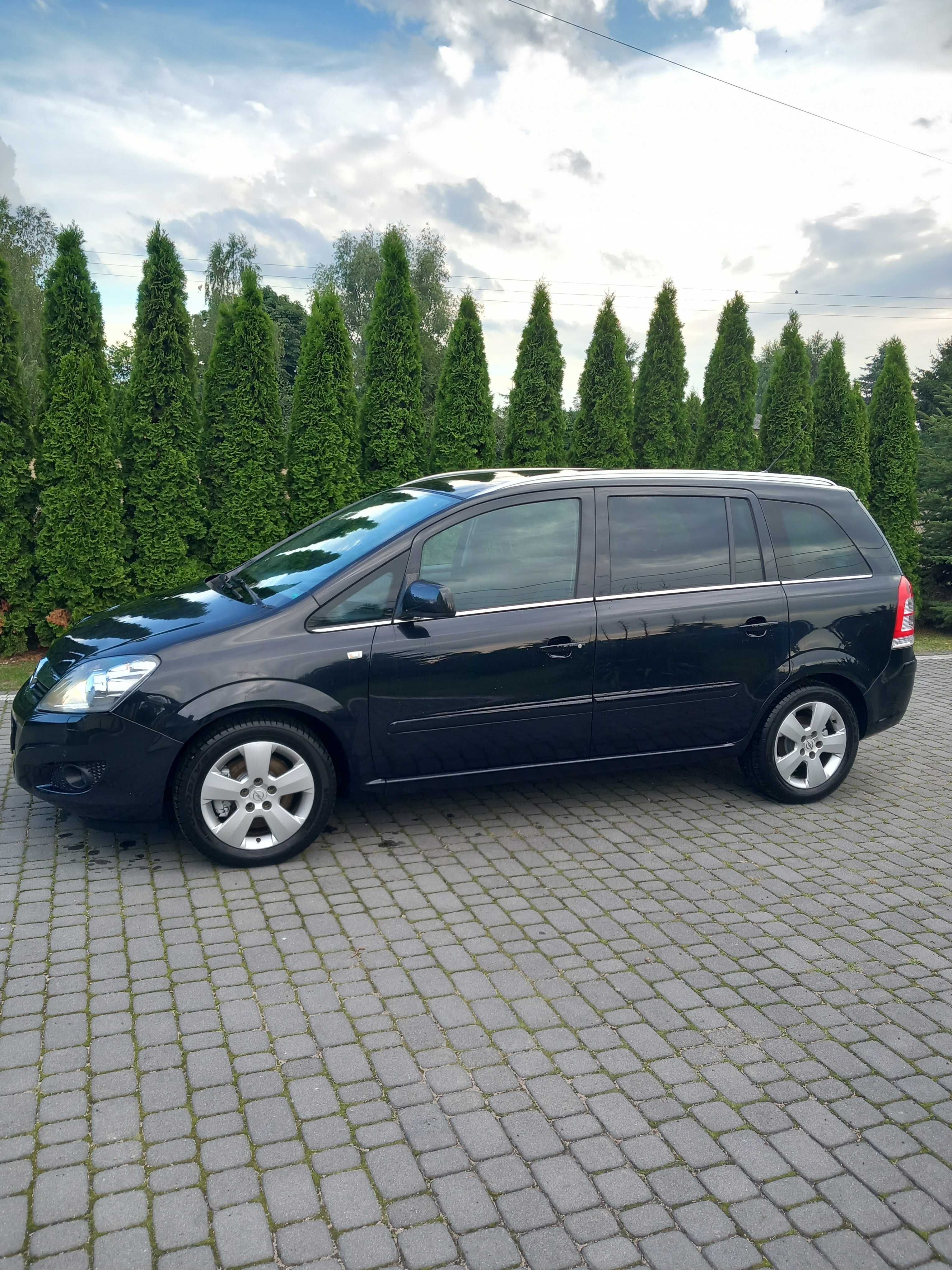 Śliczny Opel Zafira 1.7 125KM z  Xenon Nawigacja Niemiec Po Opłatach