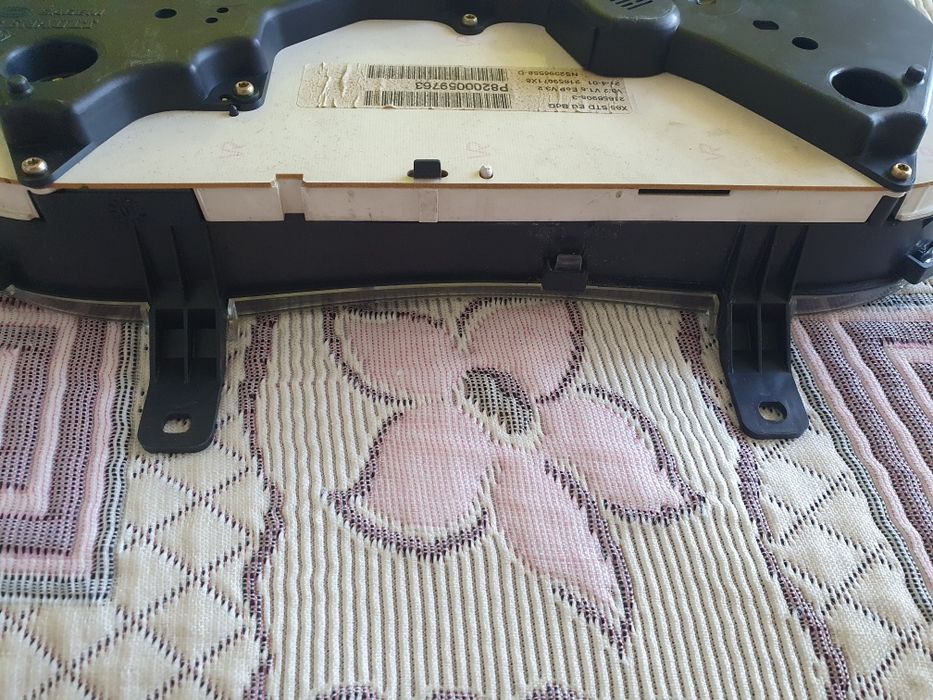 Quadrante Clio 2 fase 2. 2002.