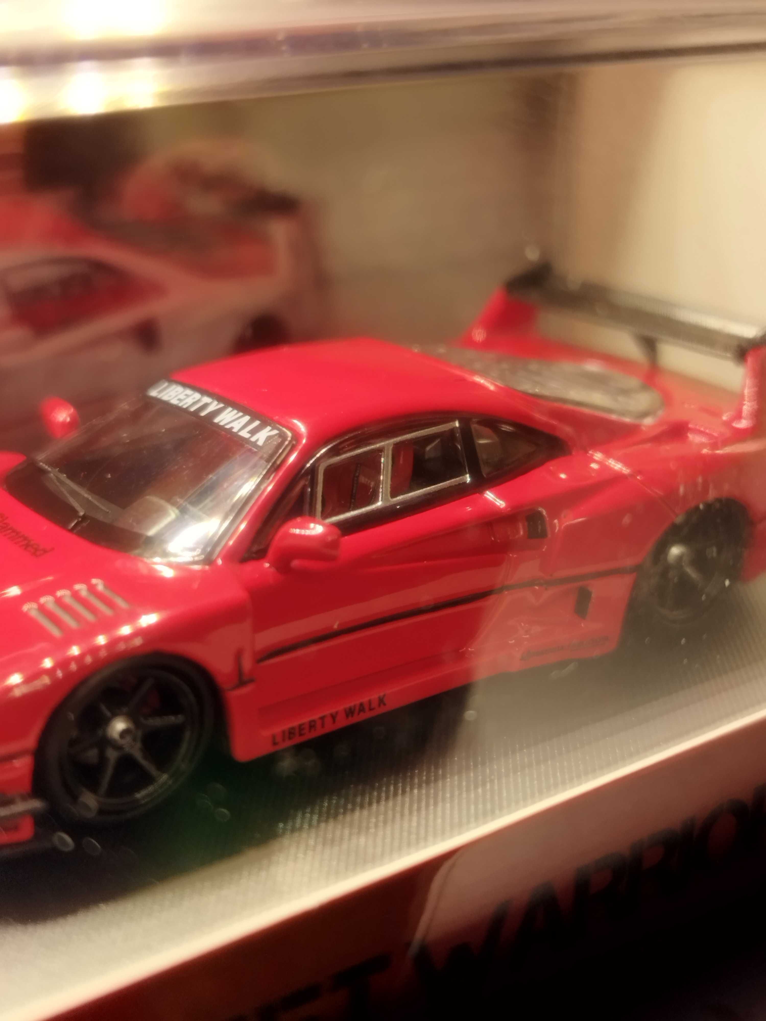 Model Ferrari F40 LWBK 1:64 od firmy Street Warrior