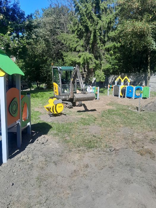 Usługi minikoparka,koparka,koparko-ładowarka,miniładowarkaniwelacje,wy
