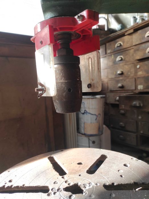 Coluna vertical de furar