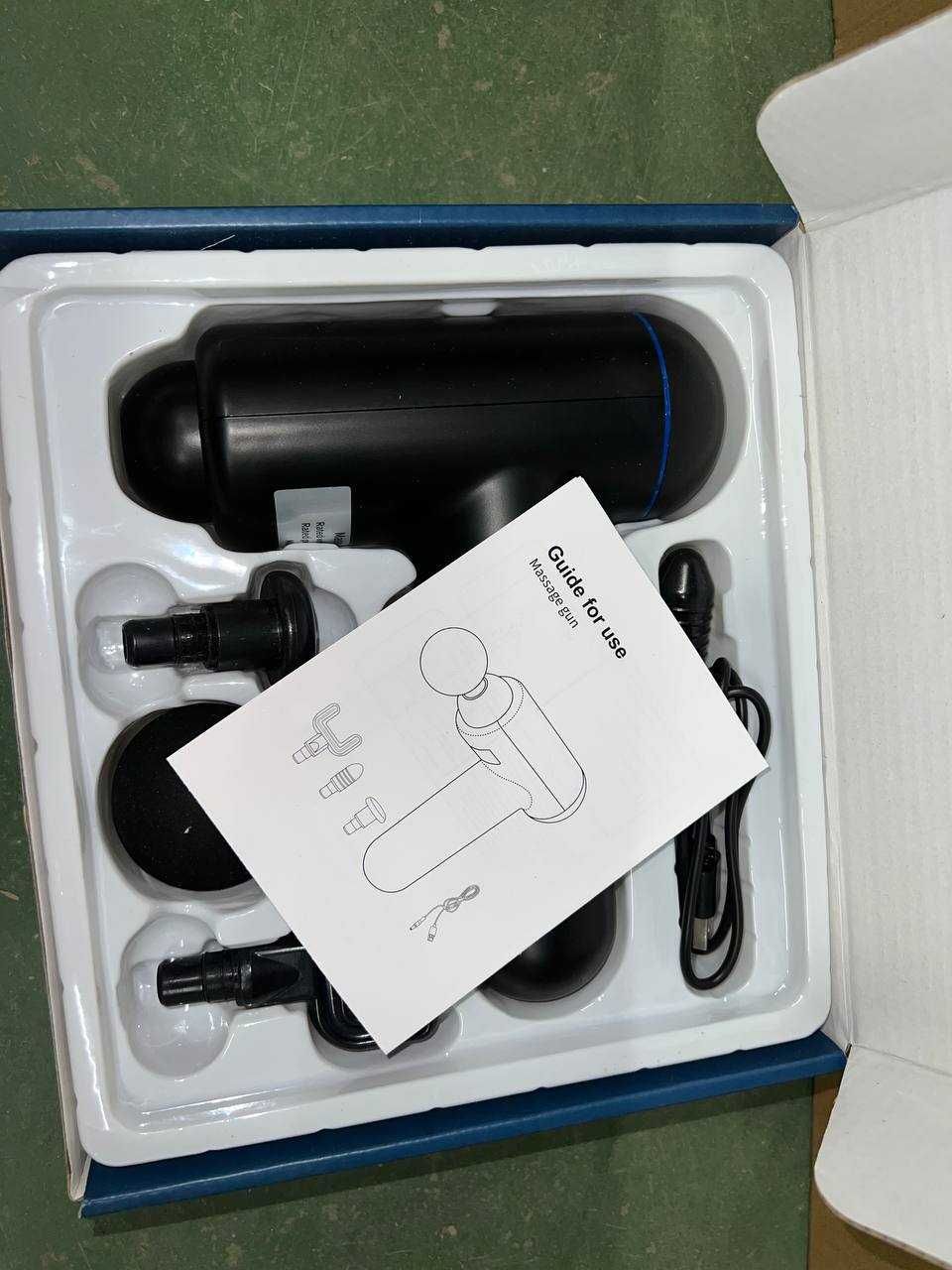 MINIE Professional Massage Gun Pistolet do masażu + 4 końcówki