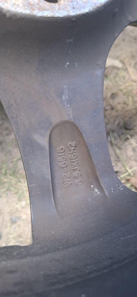 Комплект зимової гуми 205/55 r16 з дисками