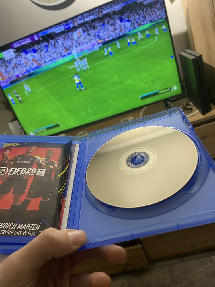 Fifa 2020 PS4 konsola