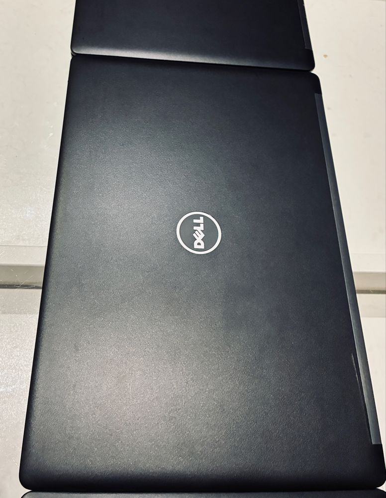 DELL Latitude 5280 i5/7th/8g/256gM2/1920x1080  FullHd 3szt!!